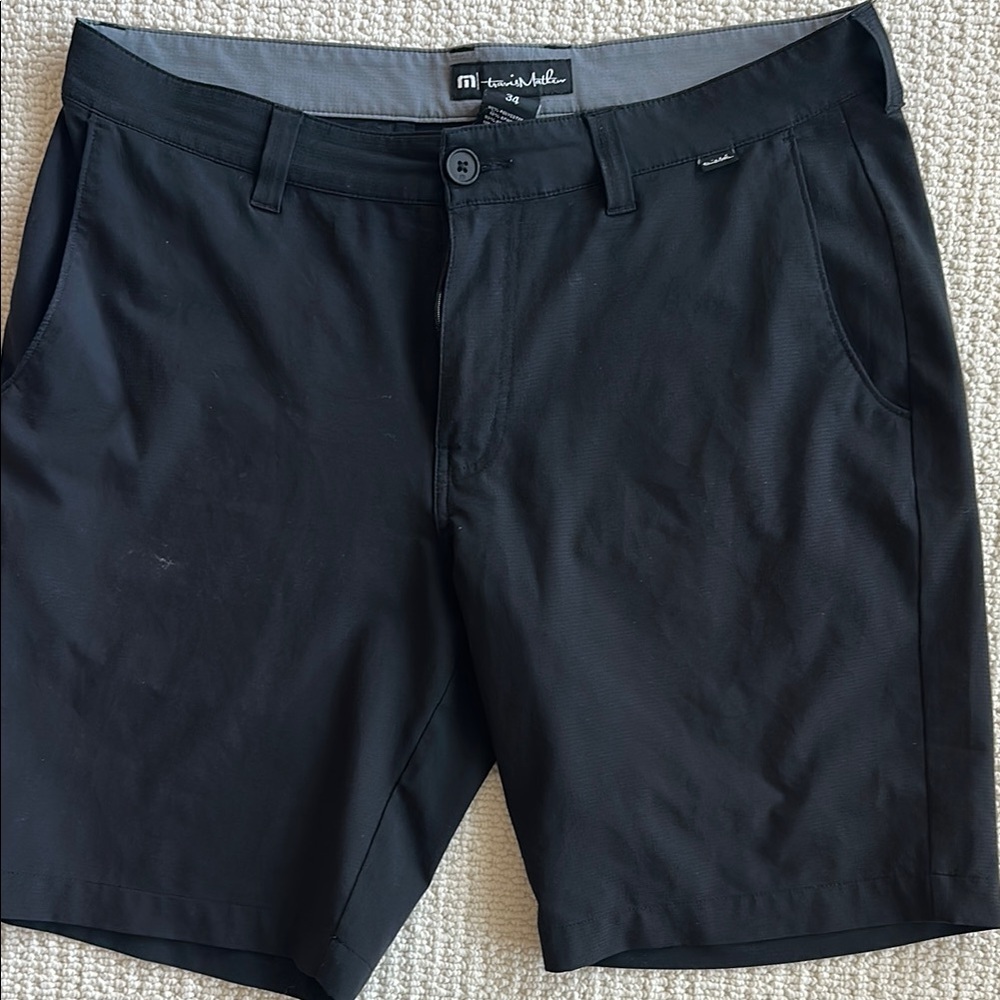 Travis Mathew Wonderlust Black Flat Front Men's Shorts